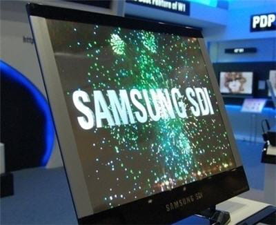 un écran qui mélange tft et oled