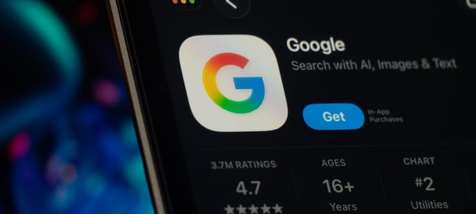 Chantage aux avis Google&nbsp;: comment les cybercriminels profitent de la lenteur de la plateforme