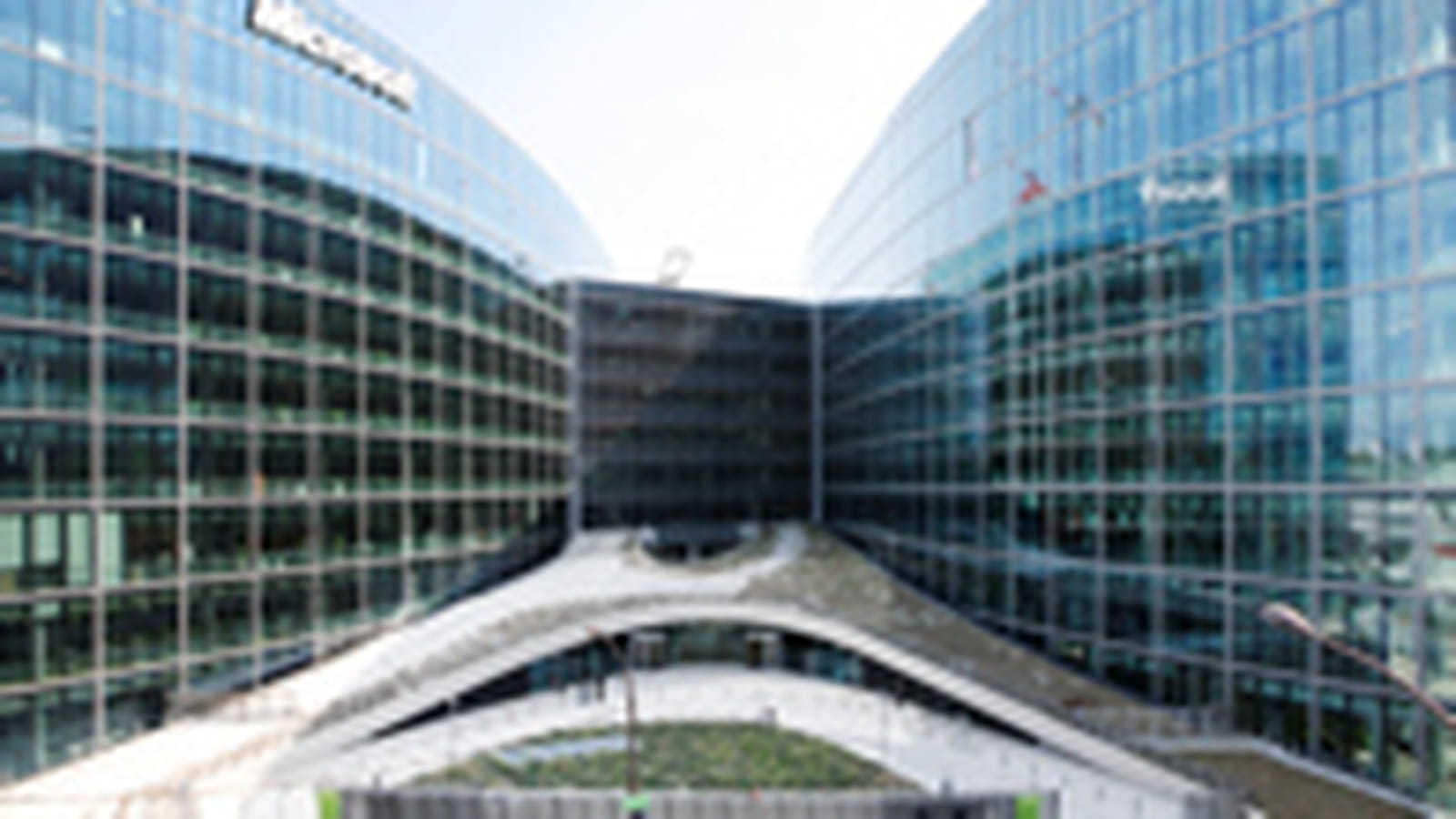 Le Tech Center