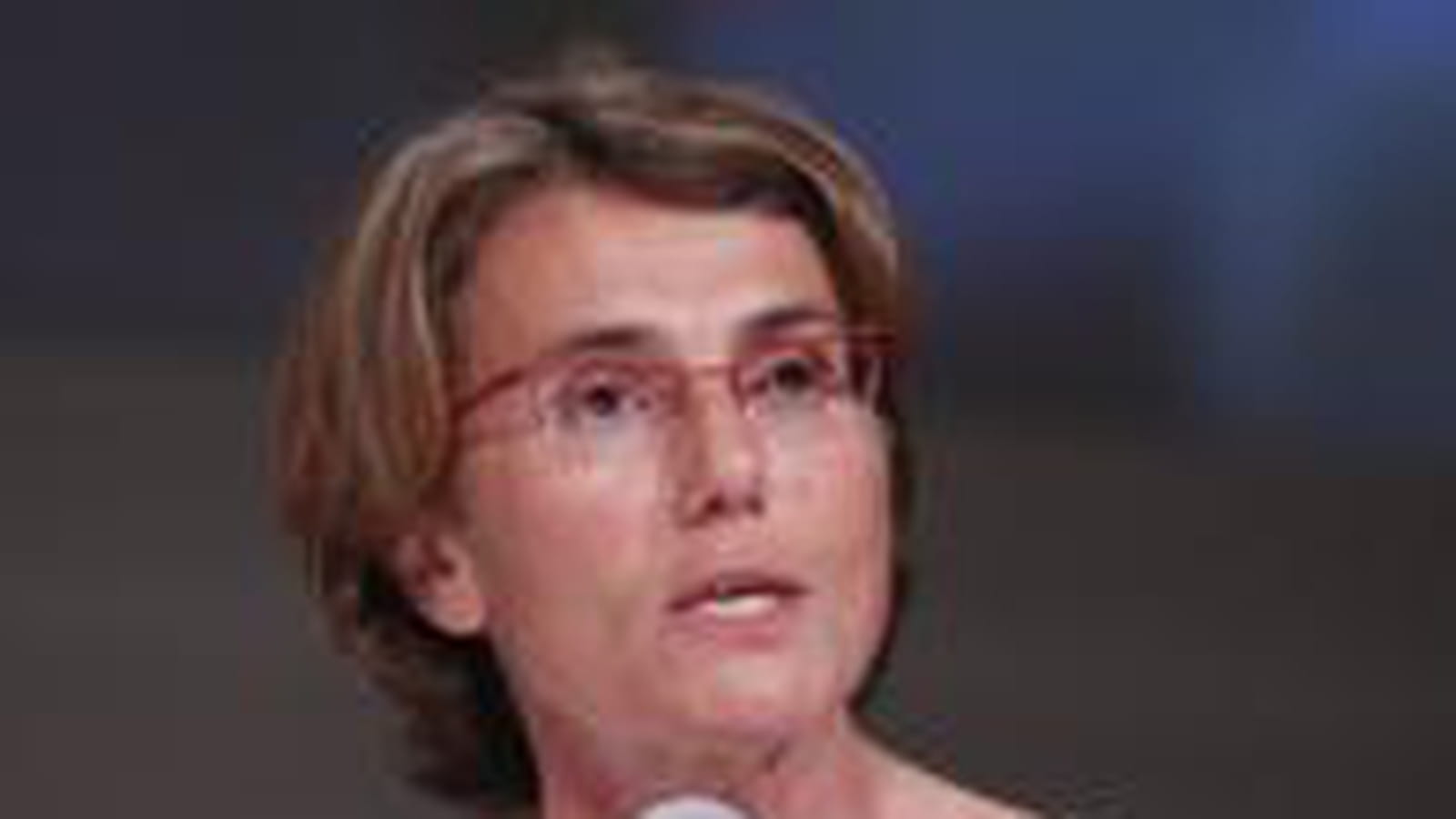Laurence Dumont