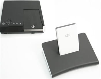 les deux modèles accueillent leur disque dur externe dédié