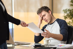 Licenciement pour faute simple&nbsp;: proc&eacute;dure et indemnit&eacute;s