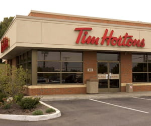 un restaurant tim hortons.