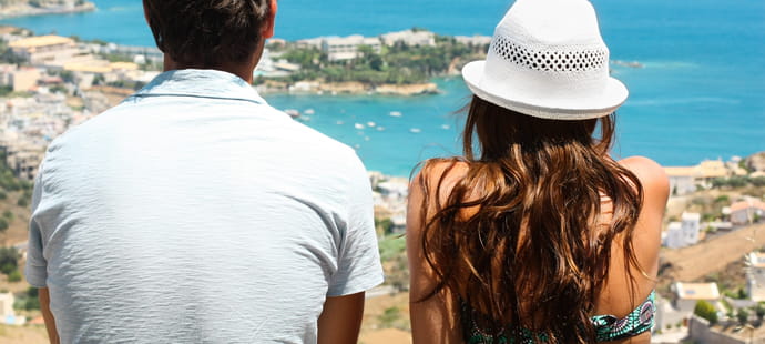 Le Code du Travail oblige les employeurs &agrave; donner des cong&eacute;s simultan&eacute;s aux salari&eacute;s en couple