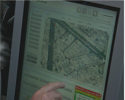 on peut même naviguer par image satellite