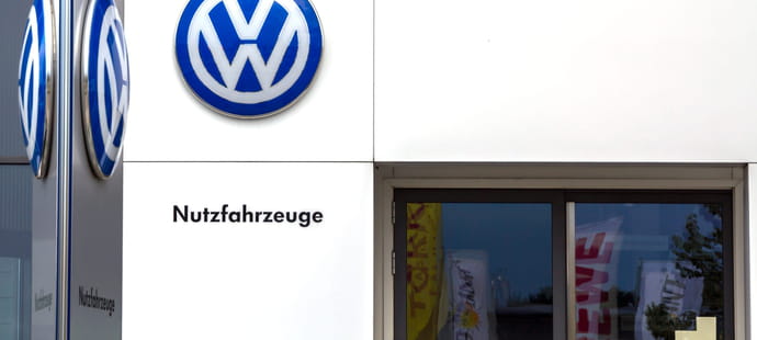 Volkswagen pourrait supprimer 100&nbsp;000&nbsp;emplois dans le monde face &agrave; la crise du march&eacute; chinois
