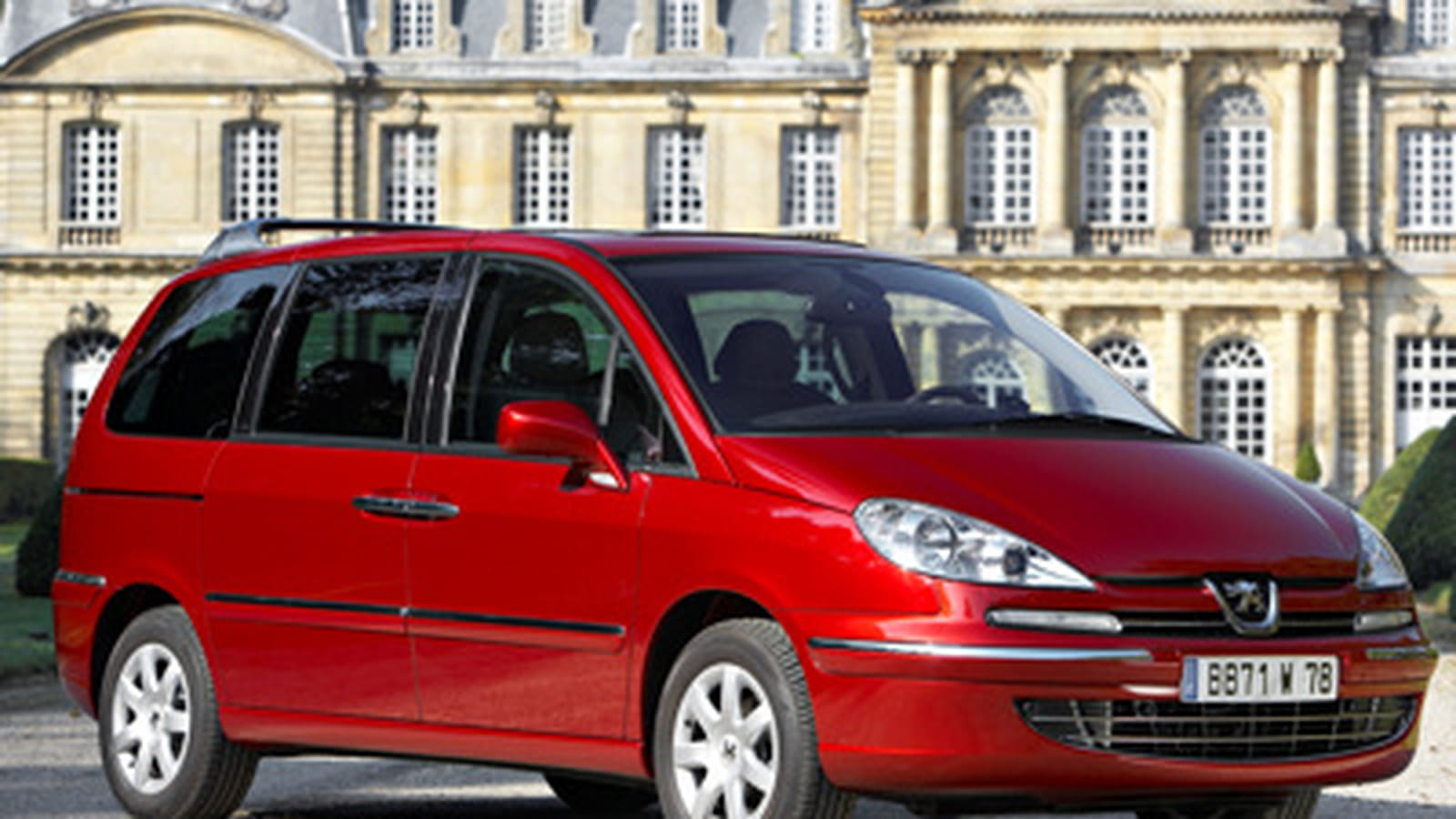 La Peugeot 807 et la Citroën C8