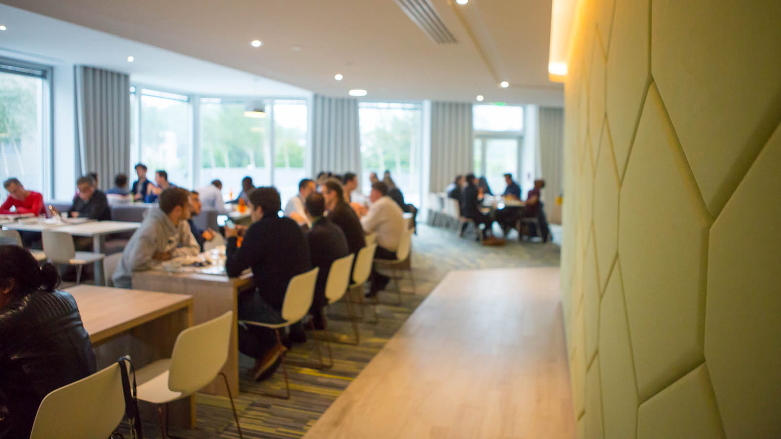 5 restaurants et 1 cafétéria