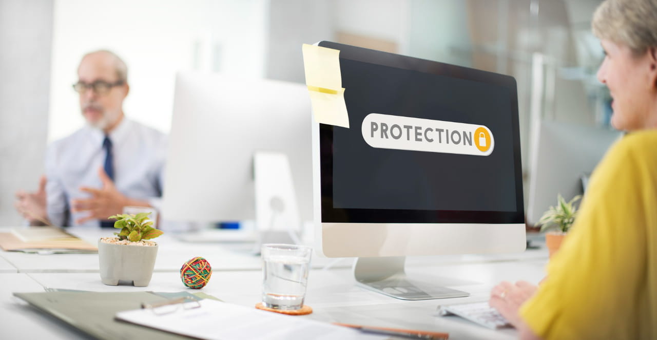 Optimiser les connexions à distance pour les équipes : CyberGhost simplifie l'accès aux ressources