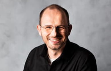 Thomas Dohmke (GitHub) : "Les développeurs utilisant GitHub Copilot sont jusqu'à 55% plus rapides"